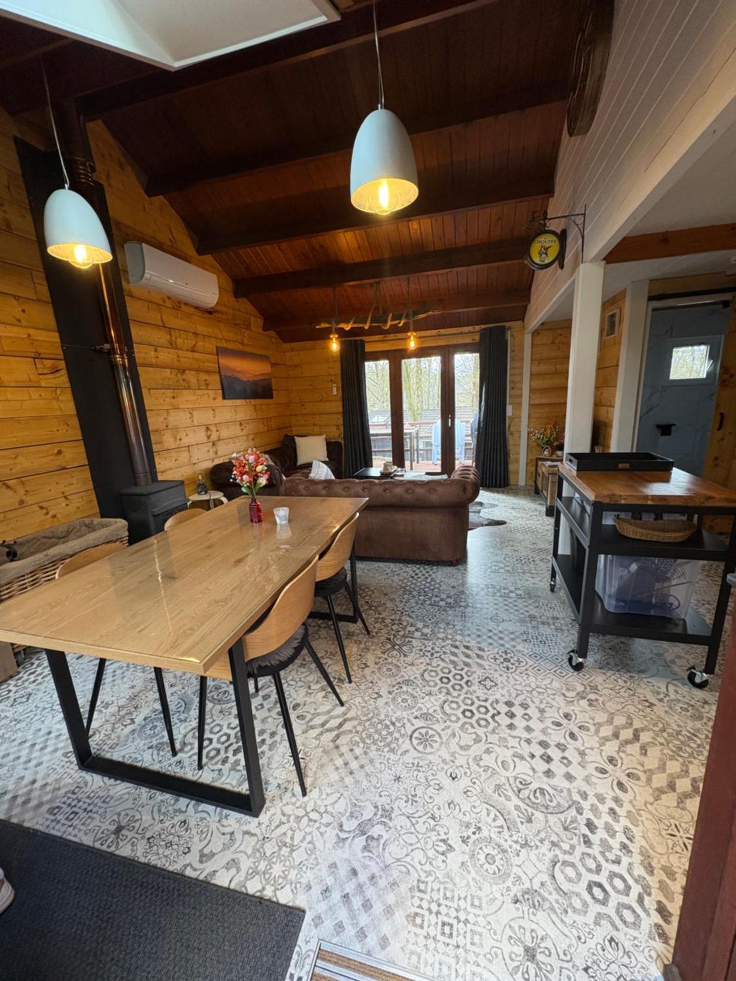 Chalet 9 La Boverie Rendeux Esterno foto