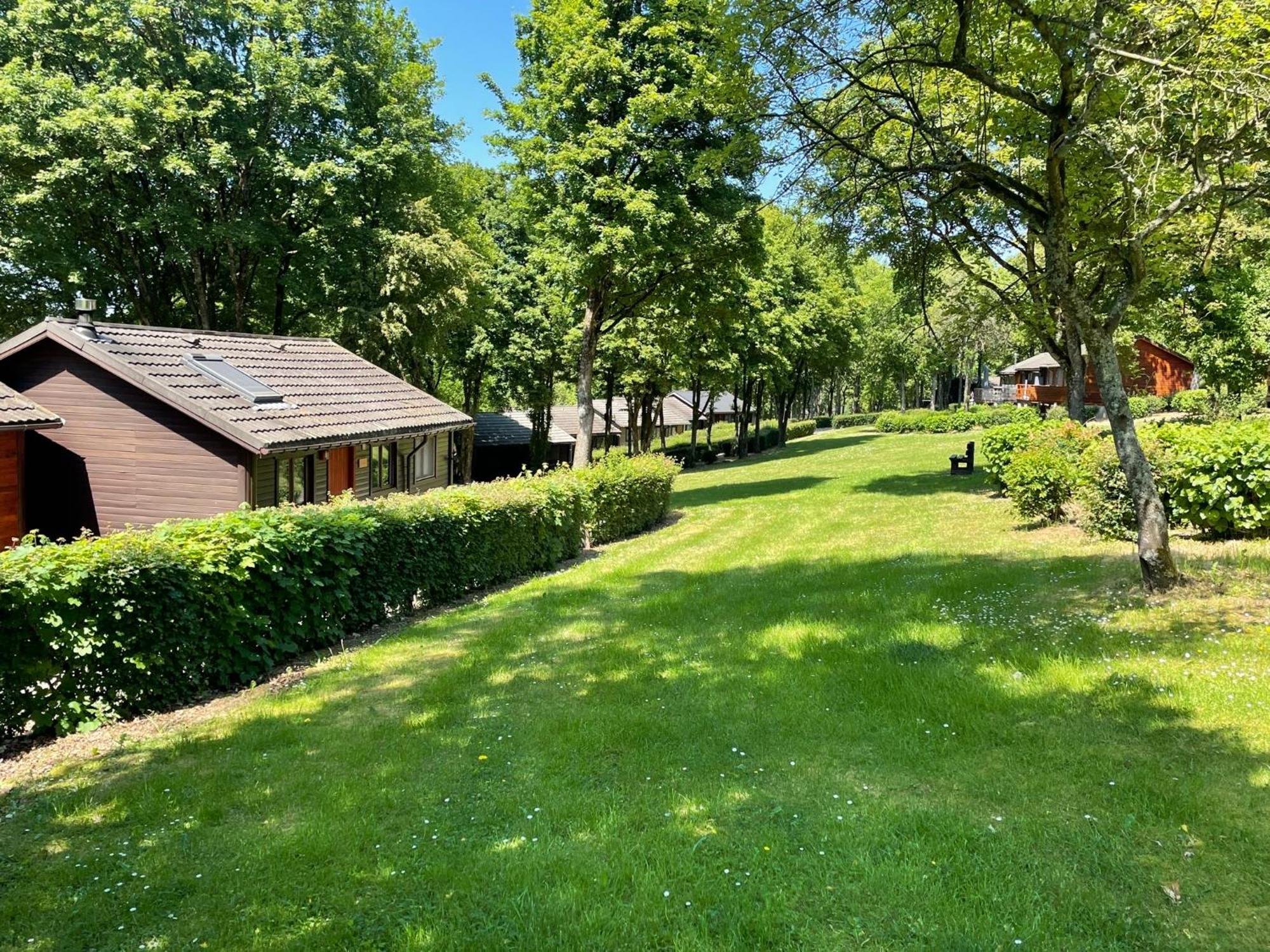 Chalet 9 La Boverie Rendeux Esterno foto
