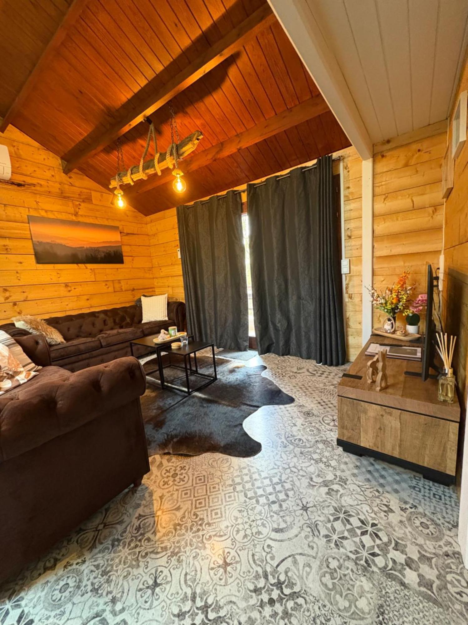 Chalet 9 La Boverie Rendeux Esterno foto